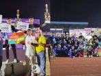 Pengurus PASI NTT Pose Bersama para Atlet dan Ofisial. (Foto Istimewa)