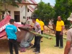 Polisi-Pasca Gempa Flores-Bantu Dirikan-Kelas Darurat-SMA Muhammadiyah Boleng